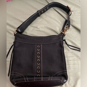 Vintage Y2K coach lace up shoulder bag